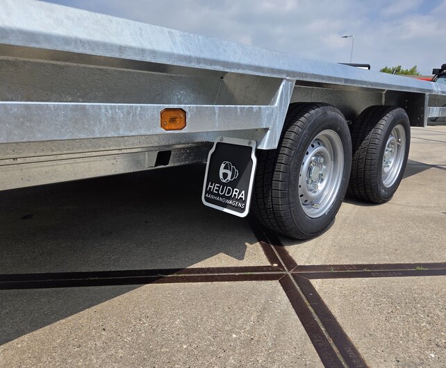 Hulco Terrax-2 3500kg 344x165cm machinetransporter met klep 150cm