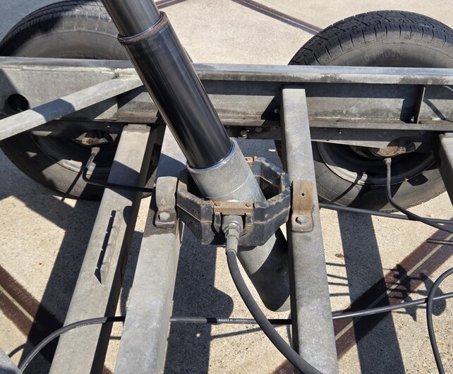 Gebruikte Saris elektrische kipper 2700kg 306x170cm met opzetborden