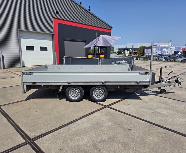 Gebruikte Henra plateauwagen 2700kg 351x185cm tandemas