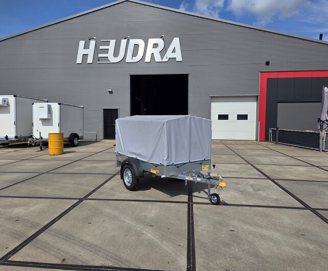Humbaur Steely bakwagen 750kg met huif en neuswiel 205x109x100cm