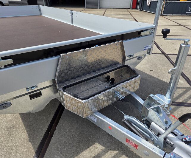 Henra plateauwagen tridemas 3500kg 453x202cm Xpert