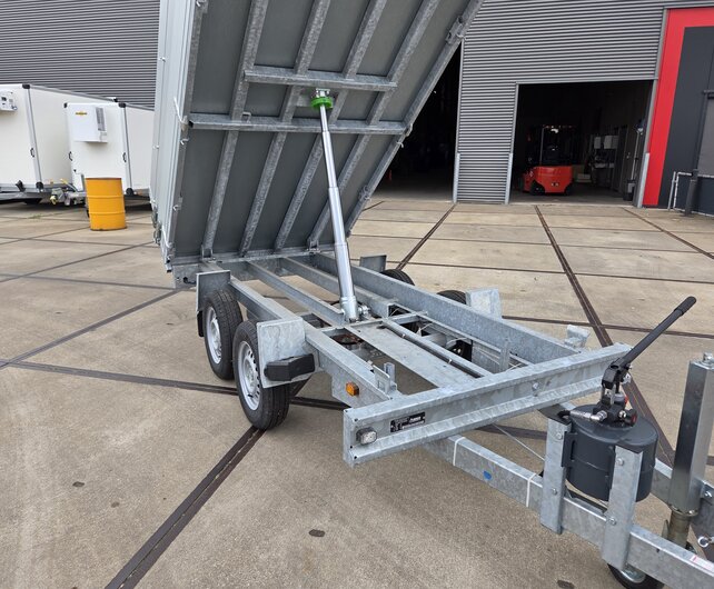 Anssems KSX 2000kg 305x153cm achterwaartse kipper handbediend met opzetborden