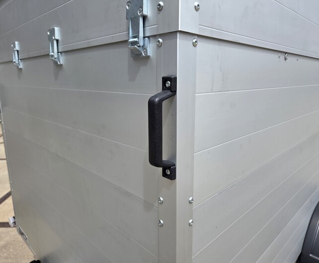 Anssems gesloten aanhangwagen 1200kg VT2 251x126x118cm