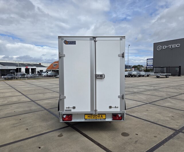 Saris gesloten aanhangwagen GO 2000kg 306x154x180cm met zijdeur