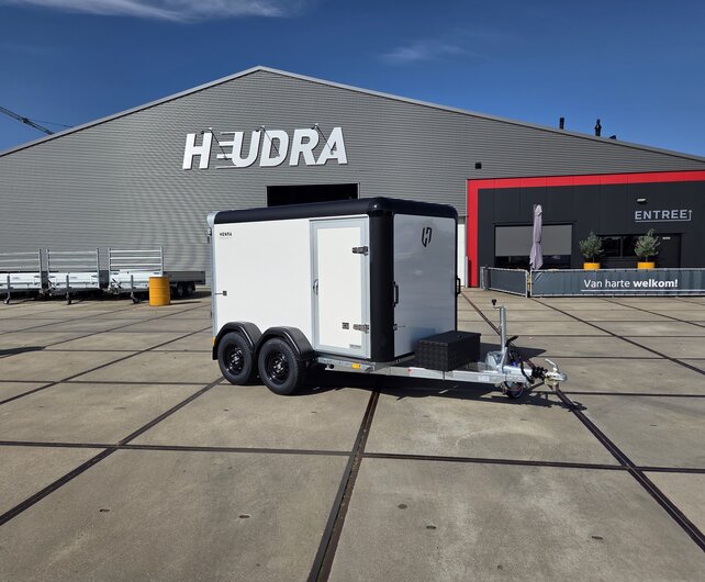 Henra gesloten aanhangwagen 2700kg 265x158x160cm Xpert met zijdeur
