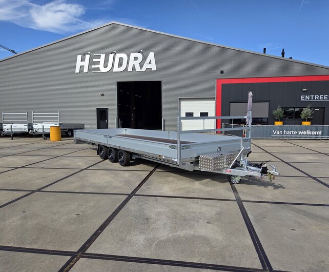 Henra plateauwagen tridemas 3500kg 703x248cm