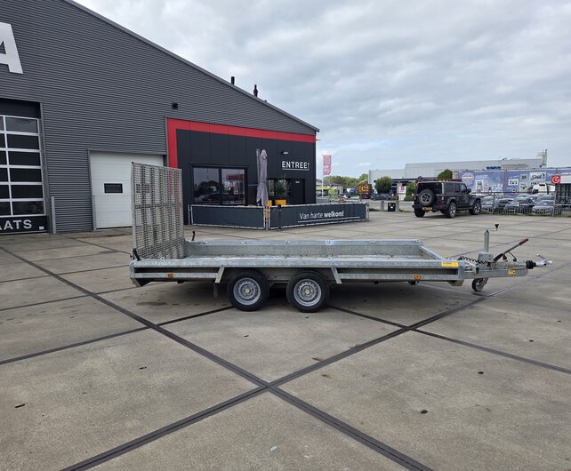 Gebruikte Hulco machinetransporter 3500kg 394x180cm