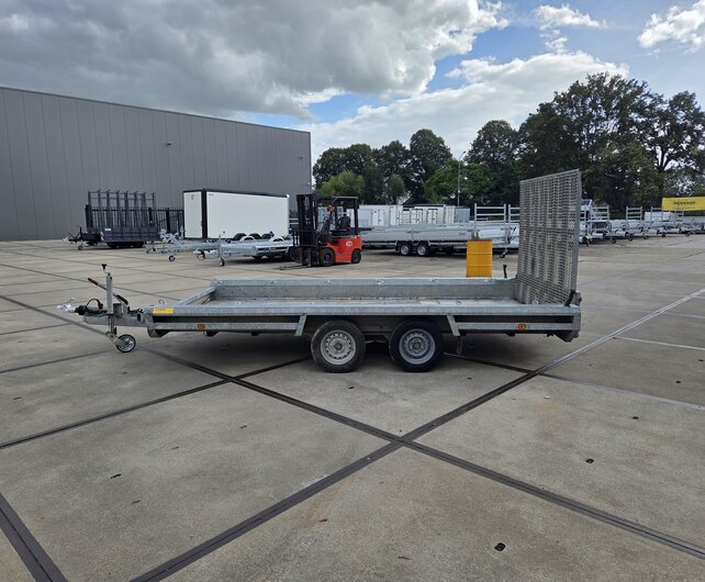 Gebruikte Hulco machinetransporter 3500kg 394x180cm