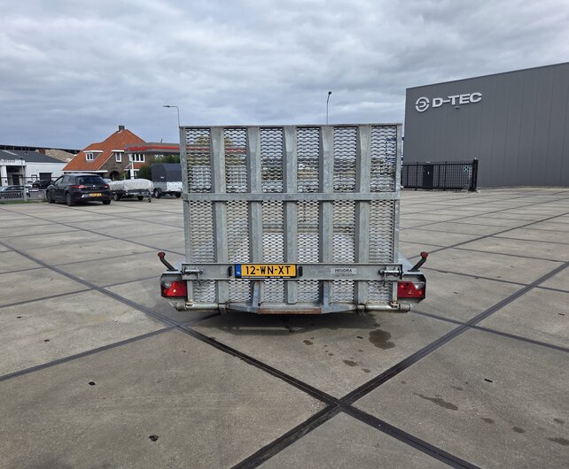 Gebruikte Hulco machinetransporter 3500kg 394x180cm