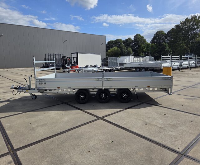Henra plateauwagen tridemas 3500kg 453x202cm
