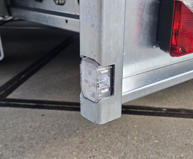 Henra plateauwagen tridemas 3500kg 453x202cm