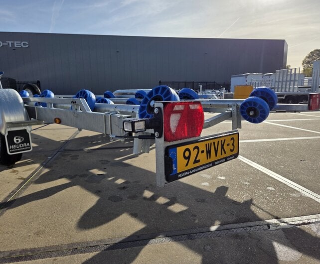 Vlemmix Flex-roll boottrailer Type-I 2700kg 780x220cm