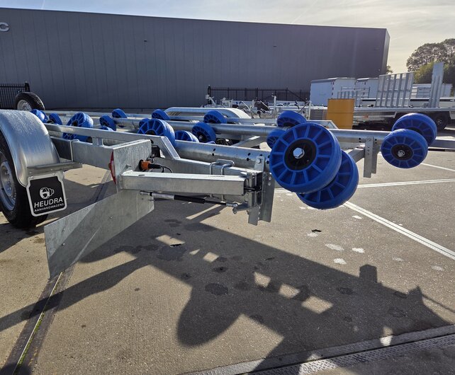 Vlemmix Flex-roll boottrailer Type-I 2700kg 780x220cm