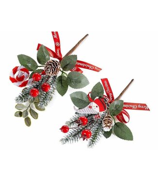 KerstBoeket met rode bessen