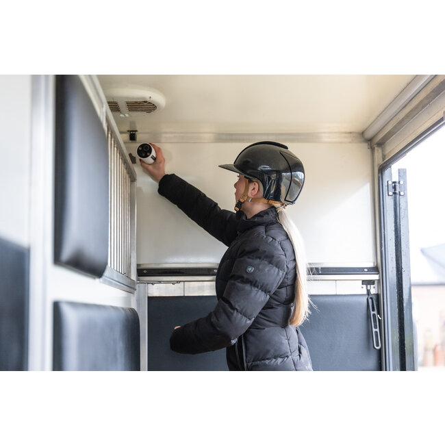 HORSE WATCH PORTABLE CAMERA PACKAGE PRO