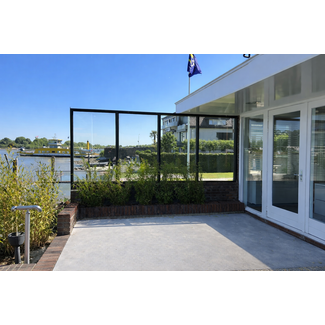 Windscherm staal en glas - op maat