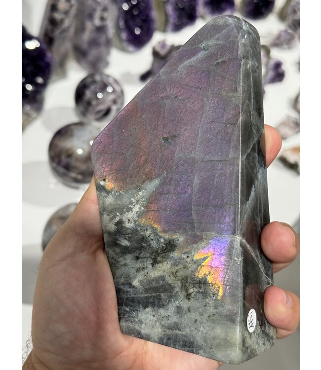 Luma Creation Labradorite violette polie