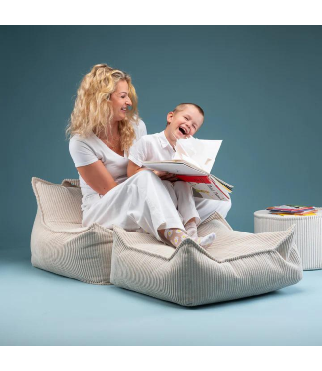 Zitzak van zachte corduroy stof – kleur Marsmallow