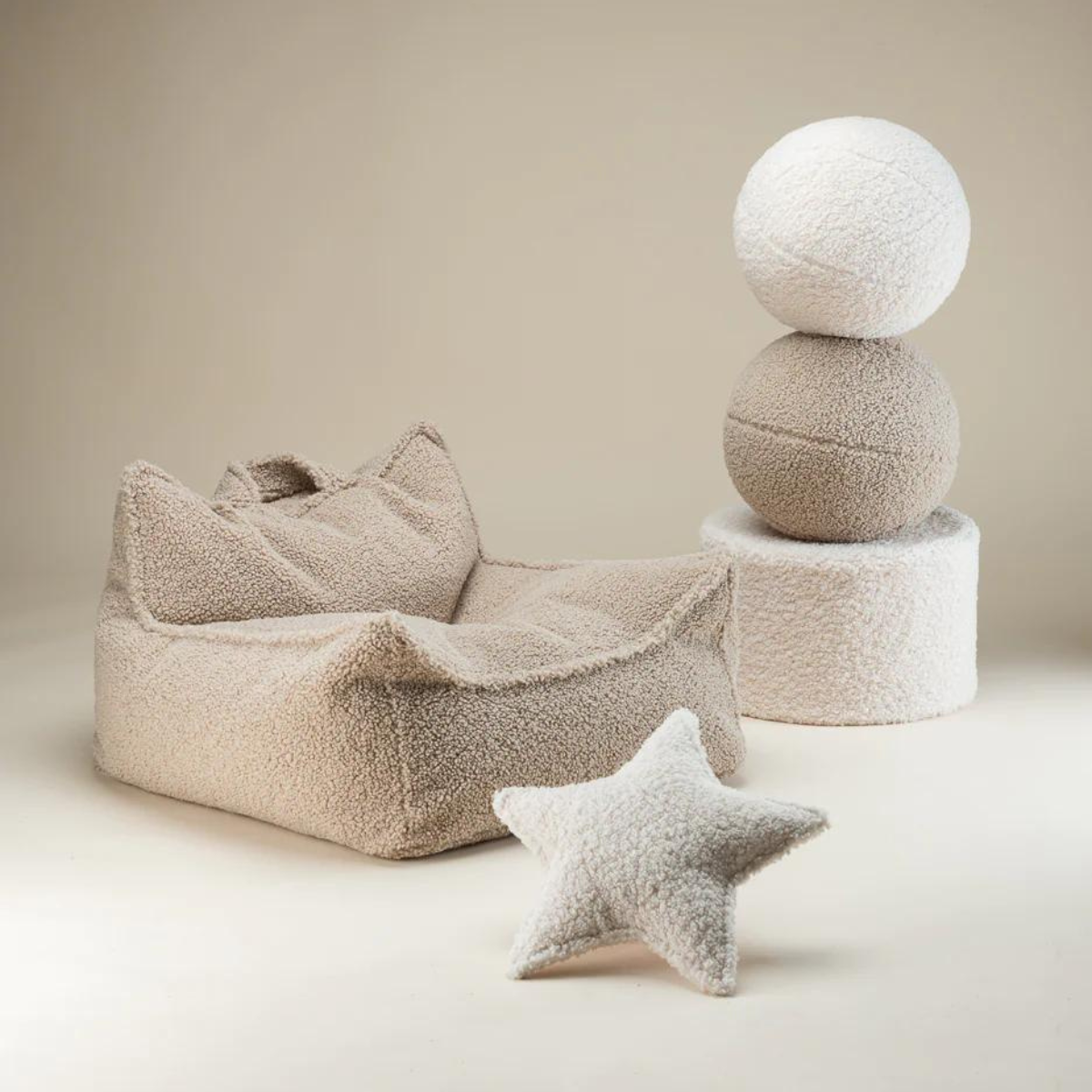 https://cdn.webshopapp.com/shops/353549/files/453456904/file.jpg