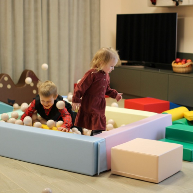 Zachte Pastel Foamblokken Ballenbak – Veilig en Creatief Speelplezier voor Baby’s en Peuters