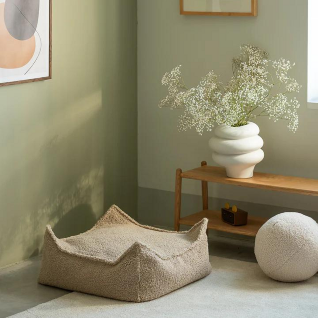 Quadratischer Sitzsack Ottoman aus weichem Teddystoff – Farbe Biscuit