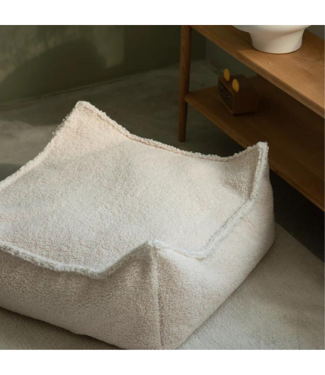 Vierkante zitzak Ottoman van zachte teddy stof – kleur Cream white