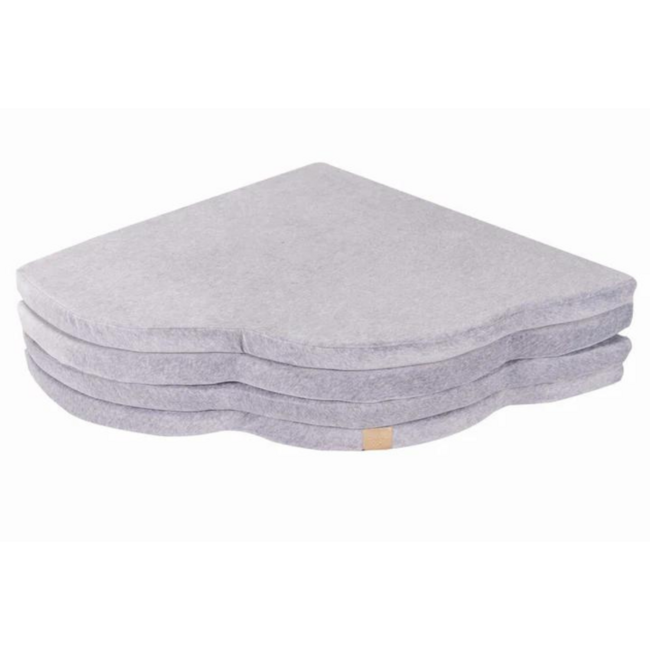 Zachte grijze speelmat in wolkvorm voor baby’s, peuters en kinderen