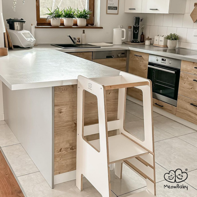 Scandi learning tower – modern and safe for young children