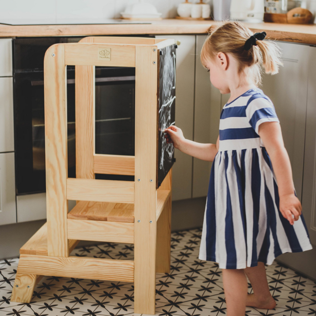 Tour d’apprentissage avec tableau – multifonctionnelle et sûre pour les enfants