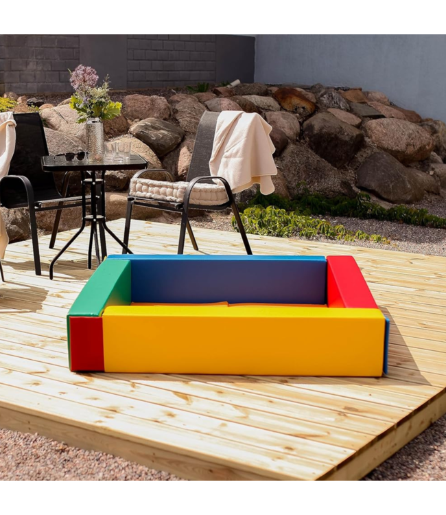 Soft play foam blokken ballenbak in primaire kleuren