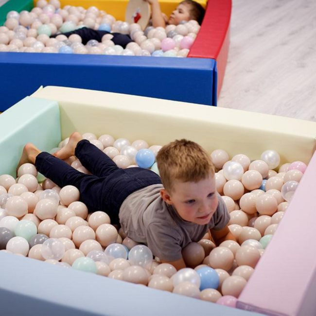 Soft play foam blokken ballenbak: veelzijdig, veilig en leuk voor baby’s en peuters