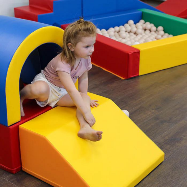 Set XXL de Blocs en Mousse Party aux Couleurs Primaires – Jeu sûr et créatif pour les enfants