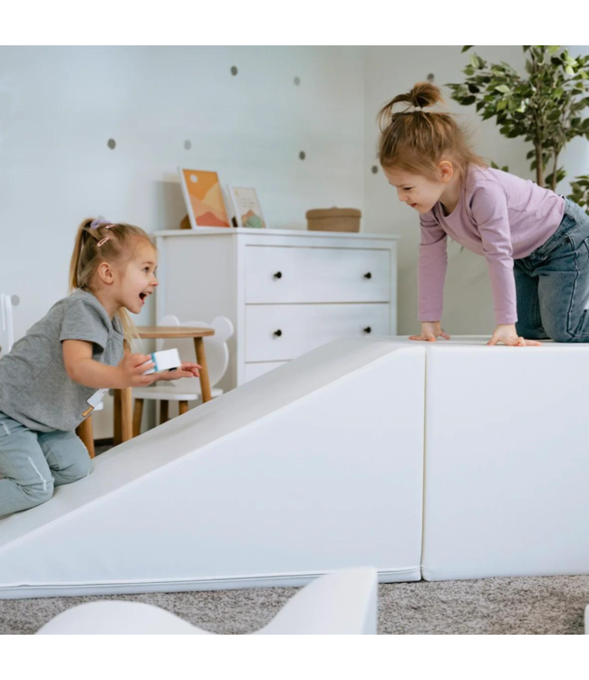 Foam blokken party set XXL in wit – minimalistisch en veilig speelplezier voor kinderen