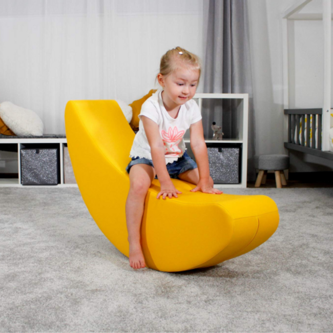 Banaan gele rocker voor actief en vrolijk speelplezier