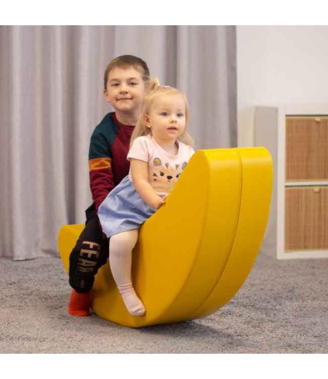 Banaan gele rocker voor actief en vrolijk speelplezier