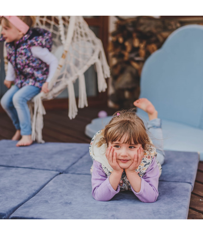 Blauwe foam speelmat van verbonden elementen, 120x120 cm