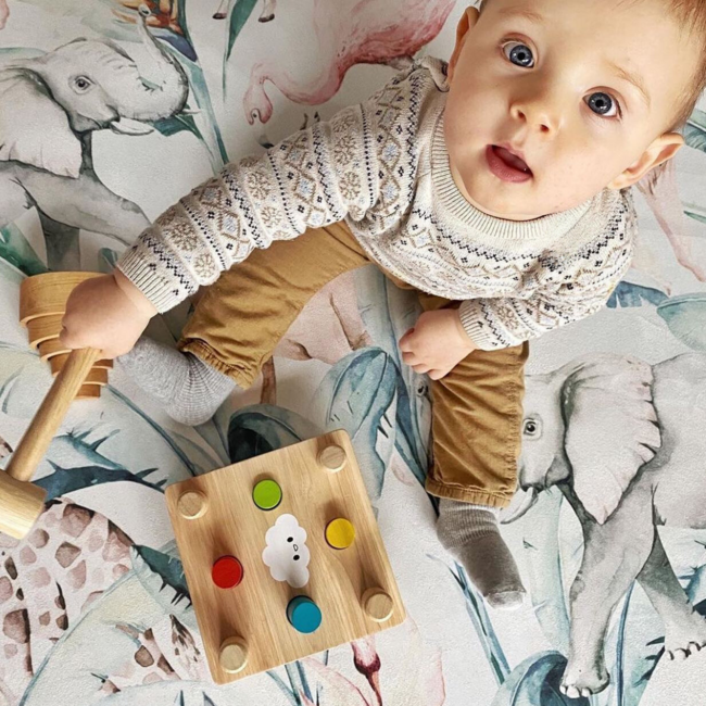 Rectangle play mat with African Life design for a safe and comfortable play area