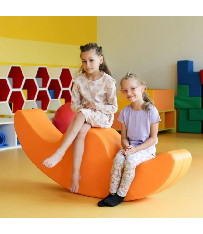 Witte schommelwip voor 2 kinderen – spelend leren in stijl