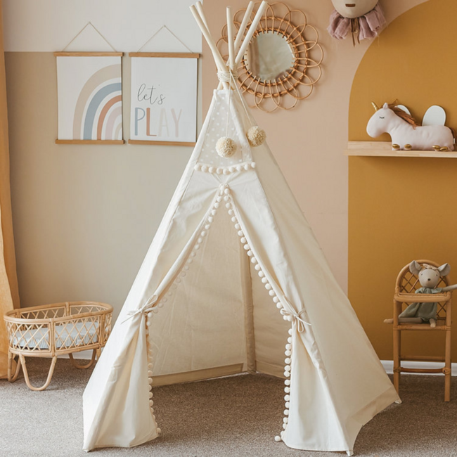 Boho tipi tent met pompoms in ecru – knusse speeltent voor kinderen