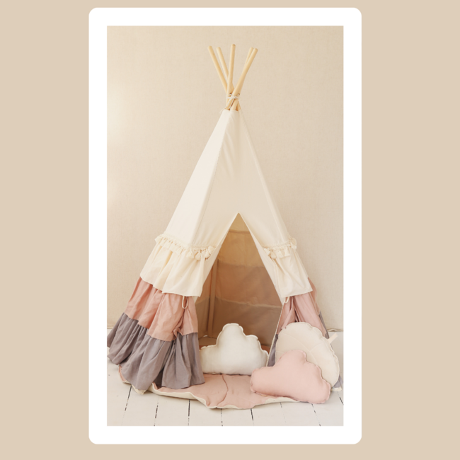 Tente tipi avec franges décoratives – Powder Frills | Coin jeu et lecture tout doux