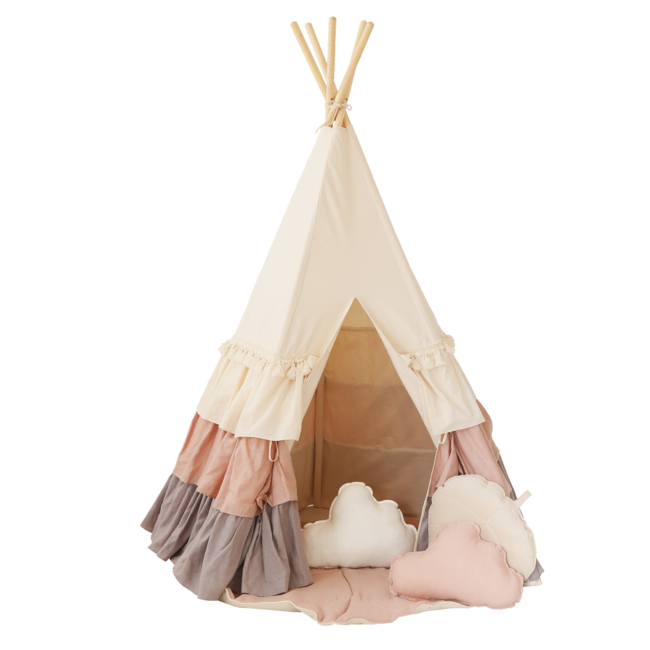 Teepee tent with playful fringes – Powder Frills | Cozy play and reading nook