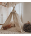 Boho tipi tent met tule en fairy details in ecru – magisch speelplekje voor kinderen