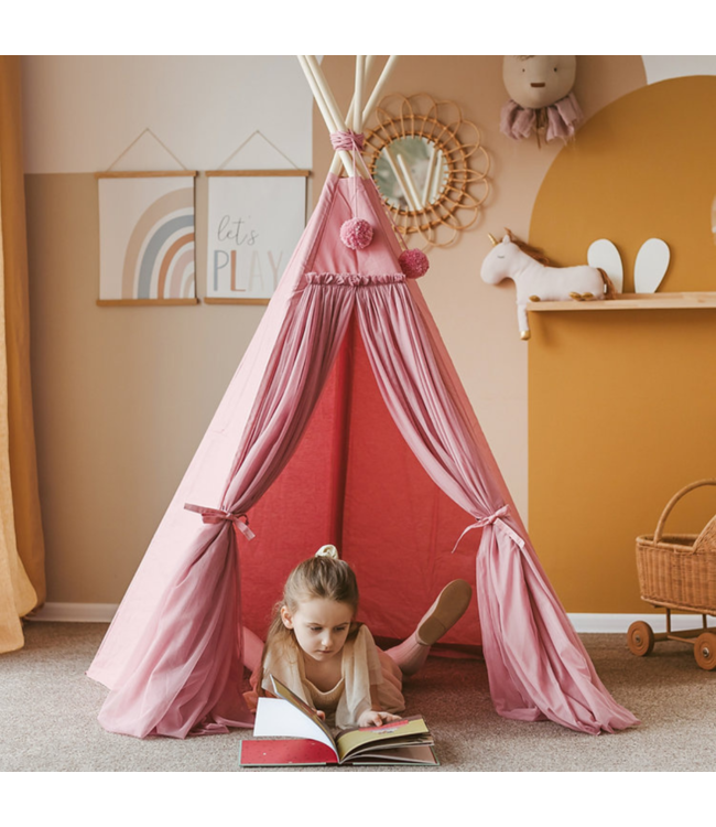 Roze boho tipi tent van katoen en hout voor creatief speelplezier