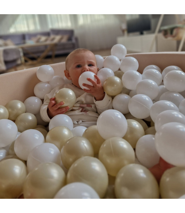 Beige katoenen ballenbak met 400 zachte ballen – ideaal voor kleine kinderen en veilig spelen