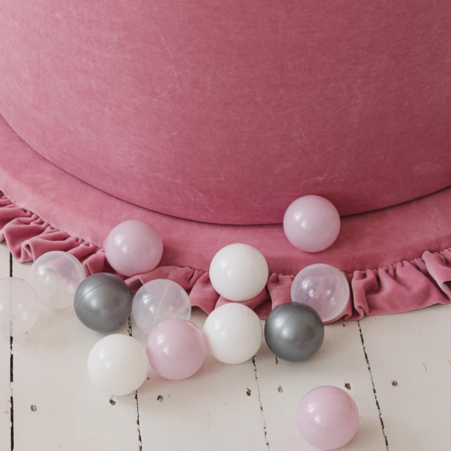 Lichtroze ballenbak ballen voor een zachte en vrolijke speelplek