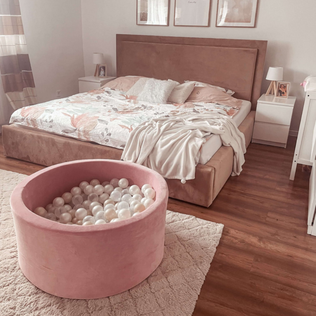 Donkerroze ballenbak 90 x 40 cm met anti-allergisch schuim en wasbare hoes