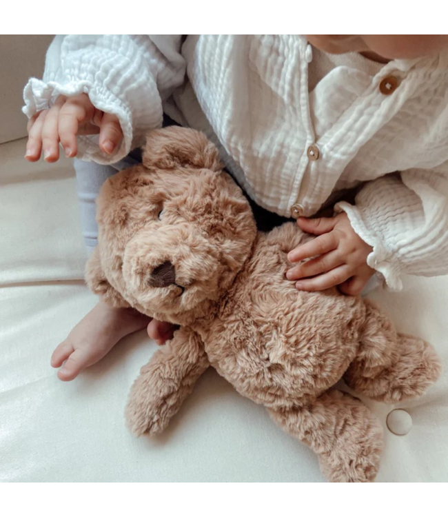 Bruine knuffelbeer Lou met hartslagfunctie voor baby's