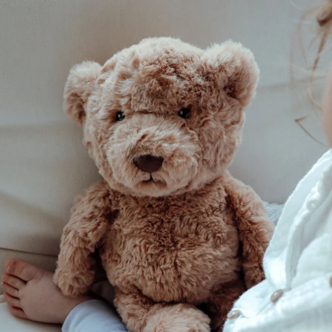 Bruine knuffelbeer Lou met hartslagfunctie voor baby's