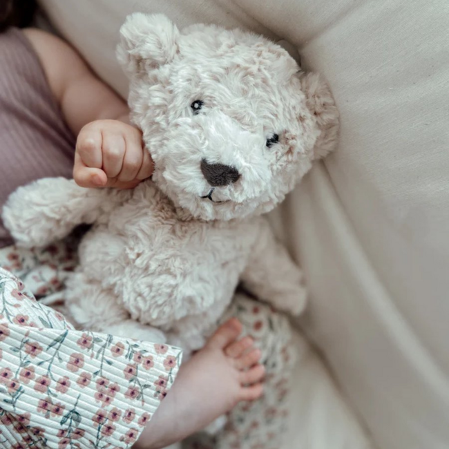 Beige knuffelbeer Lou met hartslagfunctie voor baby's