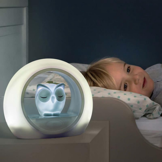 Nachtlampje uil Lou blauw met dimbare lampjes en automatische geluidssensor